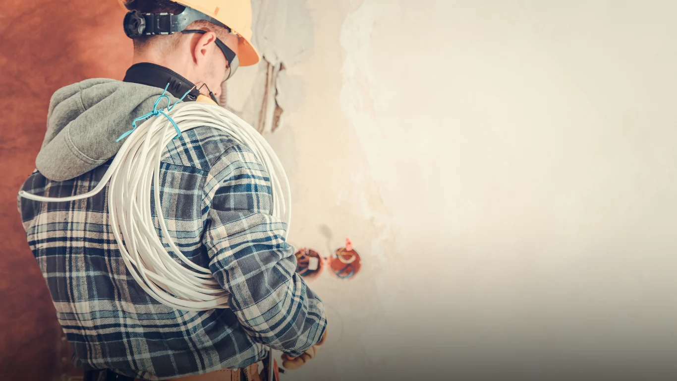 كيف يتعامل كهربائي منازل المقوع مع الأعطال الكهربائية بطرق ذكية؟